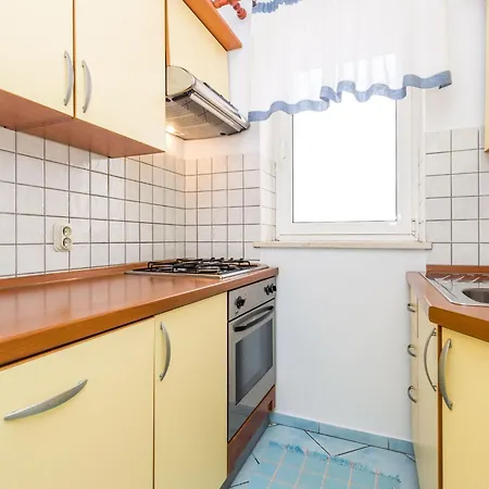 Mit Terrasse By Interhome Apartment Mošćenička Draga