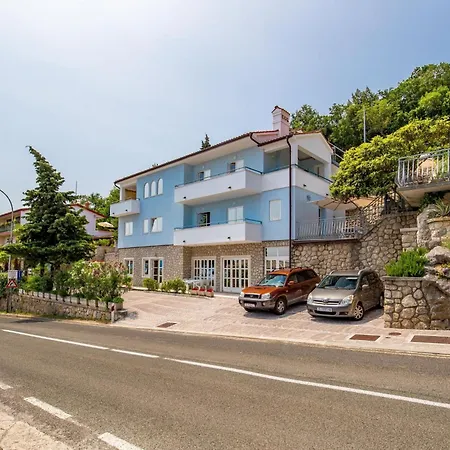 Mit Terrasse By Interhome * Mošćenička Draga